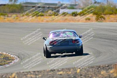 media/Oct-18-2025-Extreme Speed (Sat) [[d6d7e1fef1]]/Group 3 Purple/Session 3 (Turn 1)/